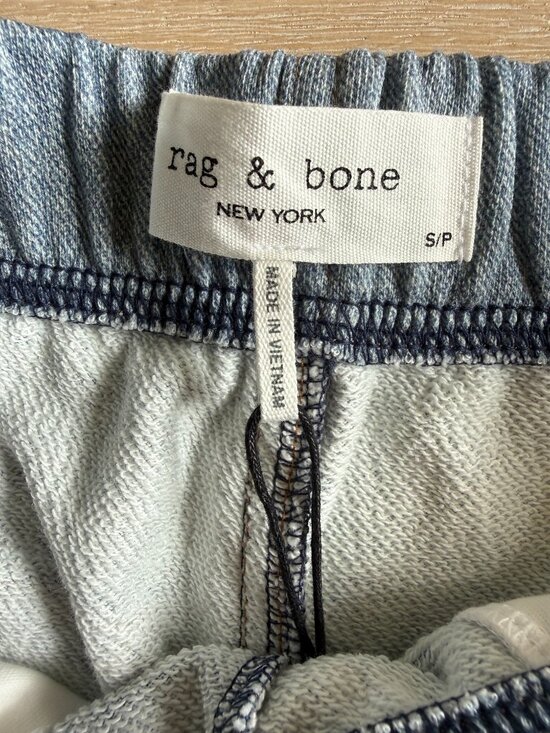 Rag & Bone Miramar Terry Walking Short size small - Picture 3 of 4